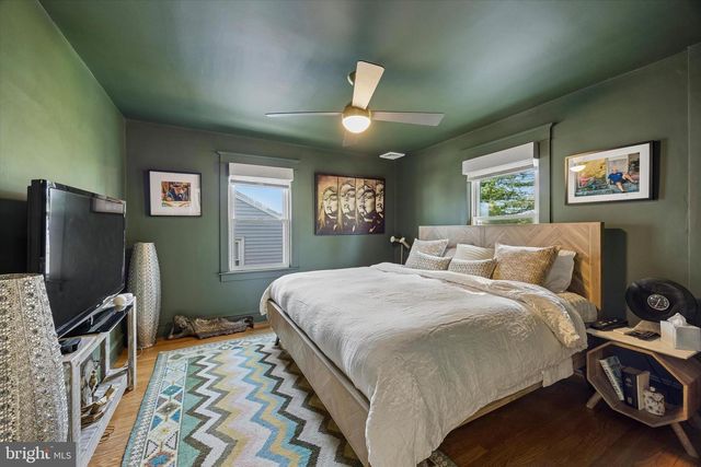 536 COUNTRY CLUB LN, Havertown, PA 19083