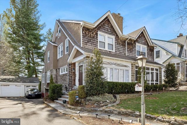 536 COUNTRY CLUB LN, Havertown, PA 19083