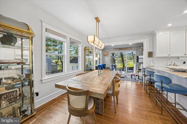 536 COUNTRY CLUB LN, Havertown, PA 19083