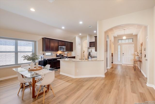 14514 Bucking Trl, San Antonio, TX 78254