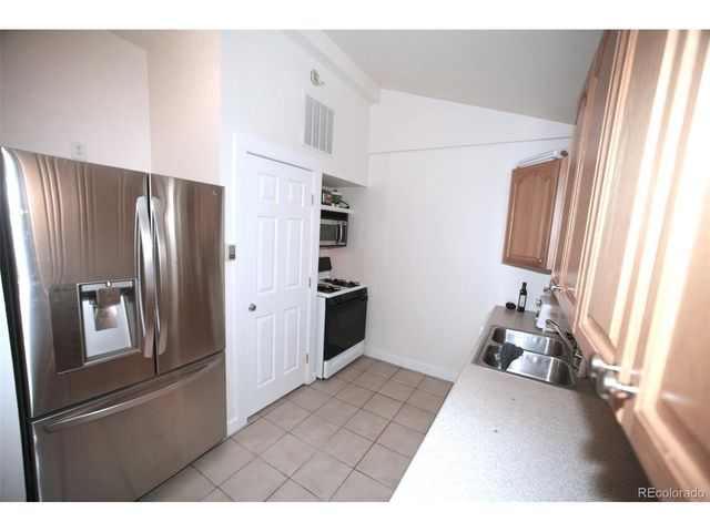 3027 Lawrence St, Denver, CO 80205