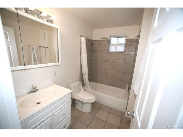 3027 Lawrence St, Denver, CO 80205