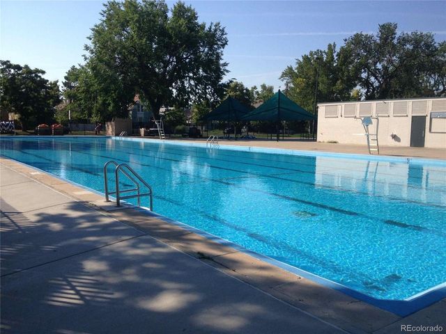 3027 Lawrence St, Denver, CO 80205