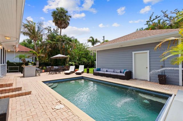 703 S EDISON AVENUE, Tampa, FL 33606
