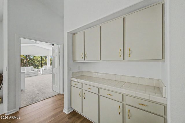 295 E STACEY Lane, Tempe, AZ 85284