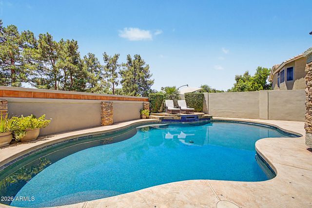 295 E STACEY Lane, Tempe, AZ 85284