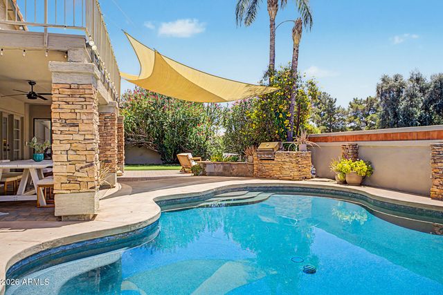295 E STACEY Lane, Tempe, AZ 85284