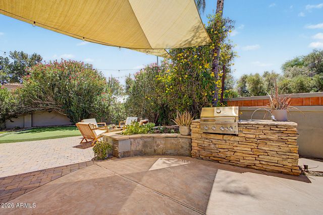 295 E STACEY Lane, Tempe, AZ 85284