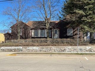 220 S State Street, Hart, MI 49420