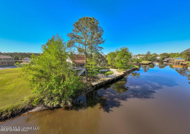 15012 Mary Street, Kiln, MS 39556