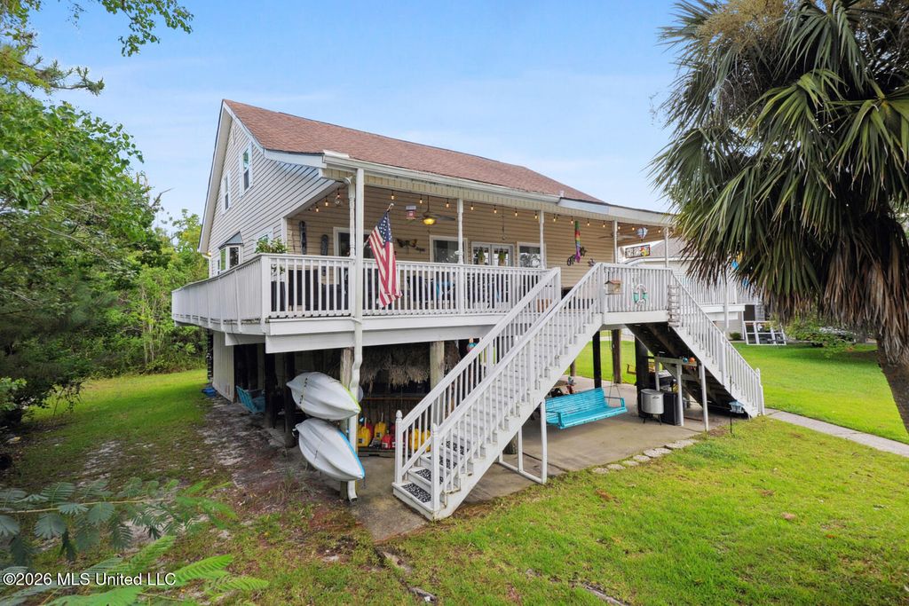 15012 Mary Street, Kiln, MS 39556