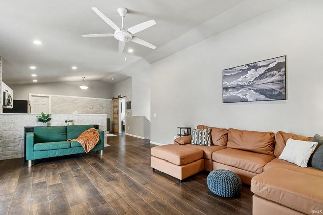 29767 Georgia Place Court, Elkhart, IN 46514