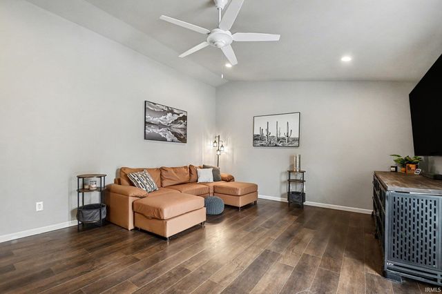 29767 Georgia Place Court, Elkhart, IN 46514