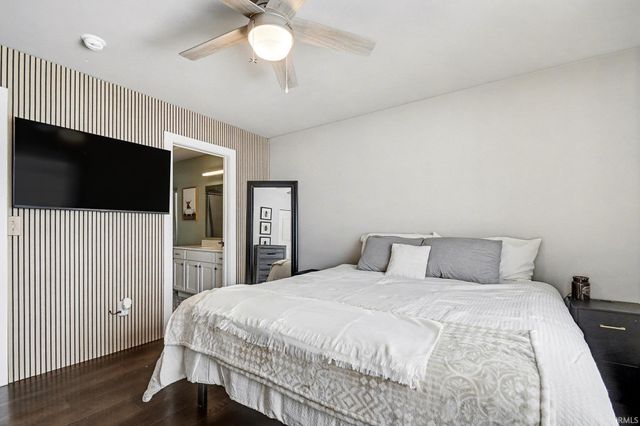 29767 Georgia Place Court, Elkhart, IN 46514