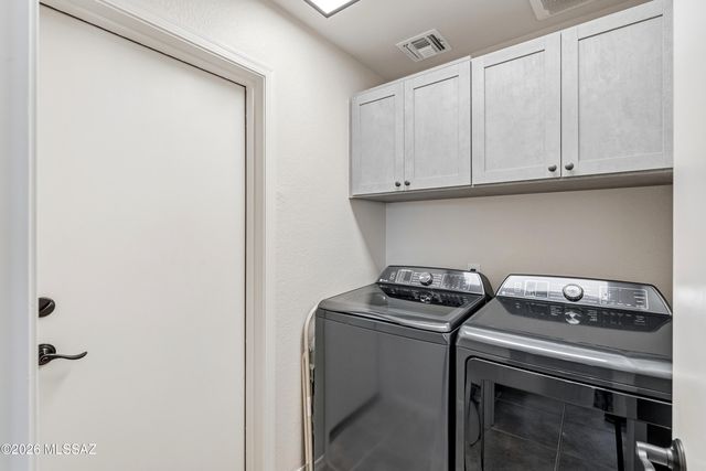 2283 E Desert Squirrel Court, Green Valley, AZ 85614
