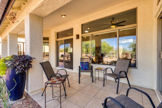 2283 E Desert Squirrel Court, Green Valley, AZ 85614