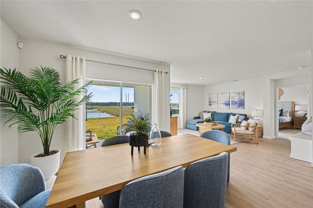 9057 Venetian Square, Vero Beach, FL 32966