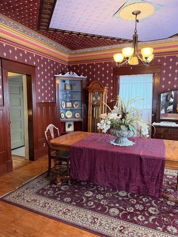 418 BROAD STREET, Menasha, WI 54952