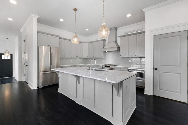 2109A 11th Ave, S, Nashville, TN 37204