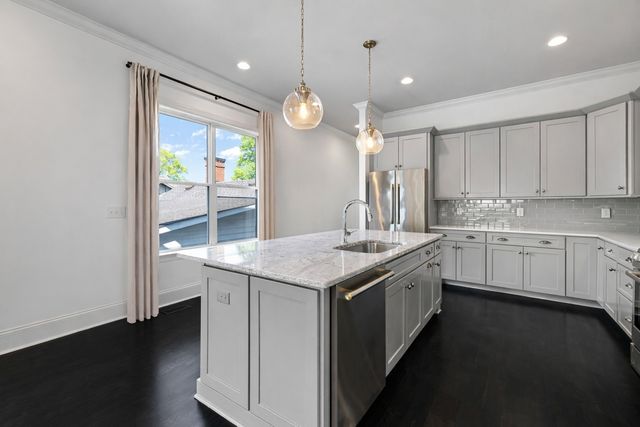 2109A 11th Ave, S, Nashville, TN 37204