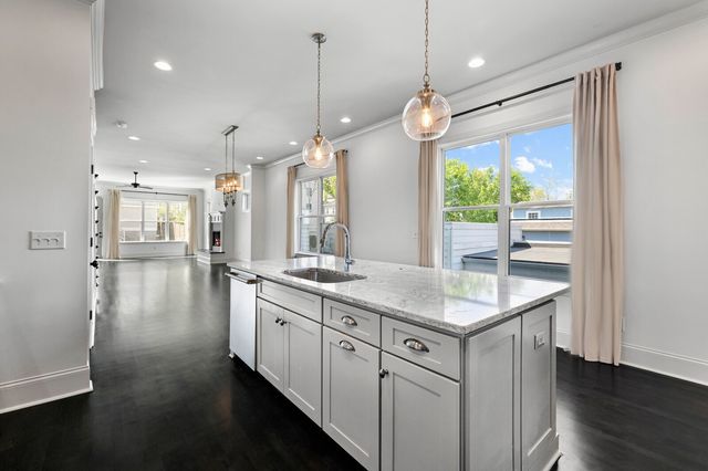 2109A 11th Ave, S, Nashville, TN 37204