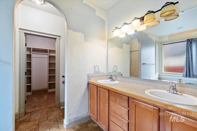 619 W Highland, Nampa, ID 83686