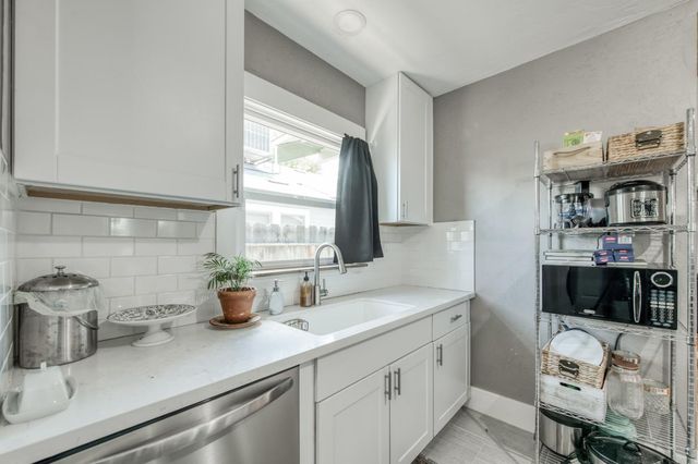 509 E Weldon Avenue, Fresno, CA 93704