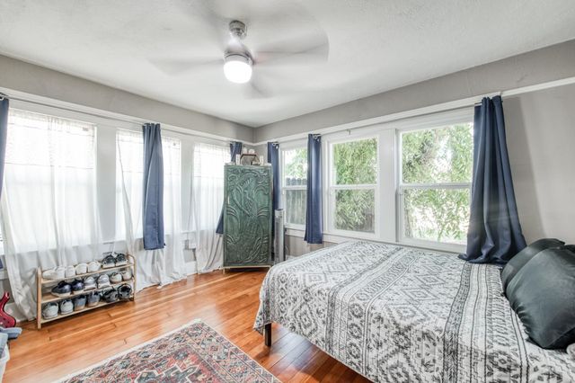 509 E Weldon Avenue, Fresno, CA 93704