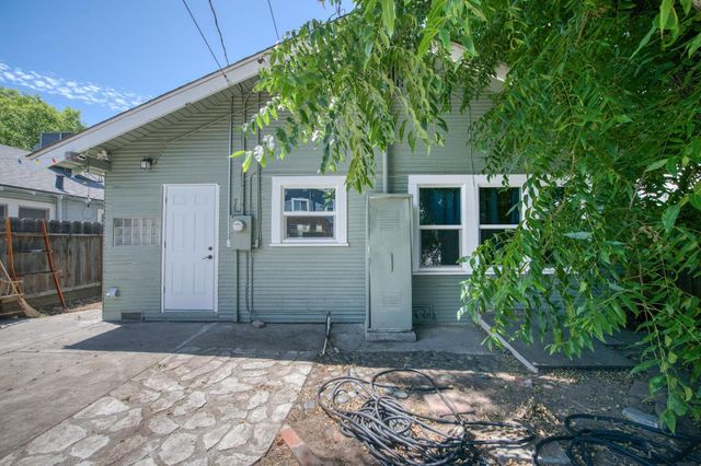 509 E Weldon Avenue, Fresno, CA 93704