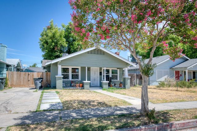 509 E Weldon Avenue, Fresno, CA 93704
