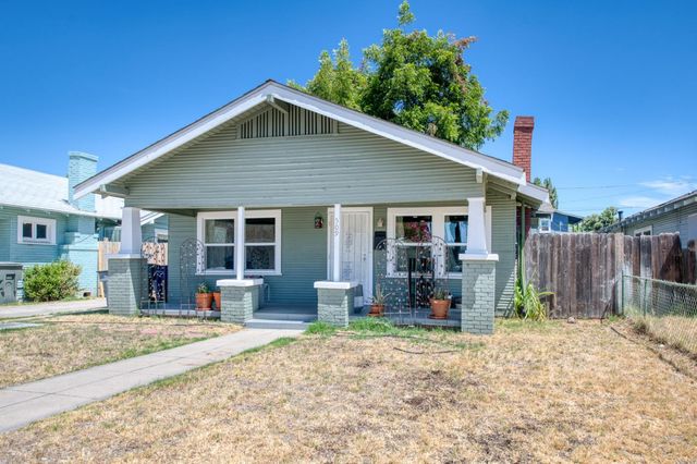 509 E Weldon Avenue, Fresno, CA 93704
