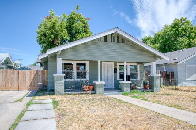 509 E Weldon Avenue, Fresno, CA 93704