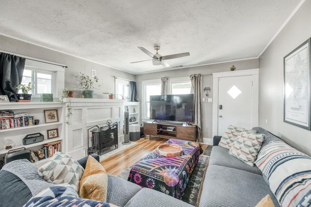 509 E Weldon Avenue, Fresno, CA 93704