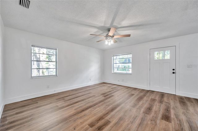 304 W IDLEWILD AVENUE, Tampa, FL 33604