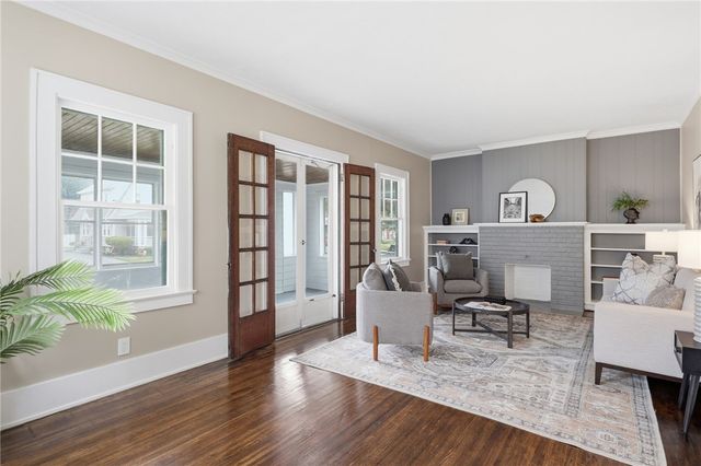 112 Roxborough Road, Rochester, NY 14619