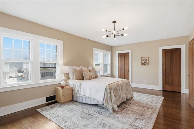 112 Roxborough Road, Rochester, NY 14619