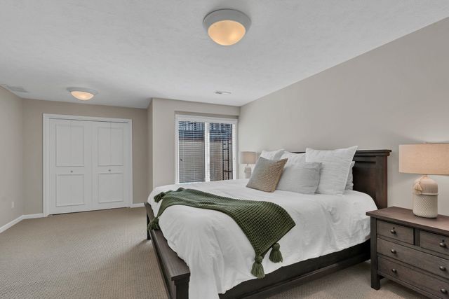 1814 N Red Brush St, Wichita, KS 67206