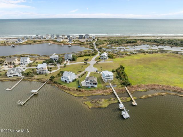 3 Osprey Circle, Sneads Ferry, NC 28460