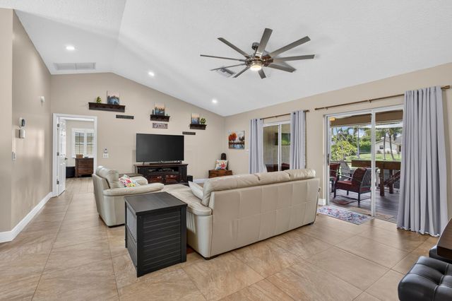 14184 Aster Avenue, Wellington, FL 33414