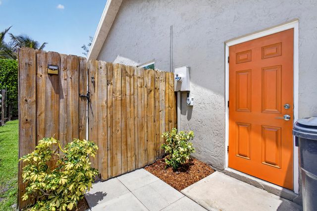 14184 Aster Avenue, Wellington, FL 33414