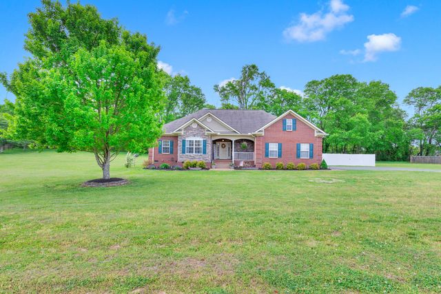 1380 Standing Stone Cir, Columbia, TN 38401