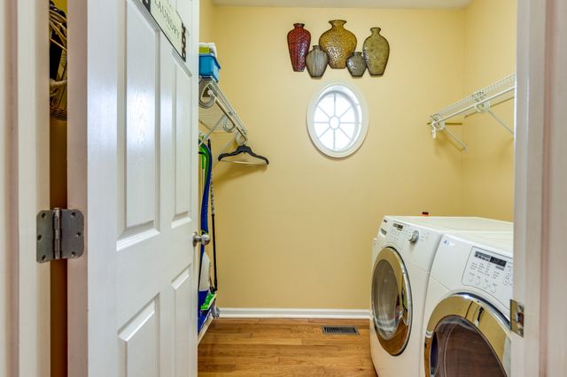 1380 Standing Stone Cir, Columbia, TN 38401