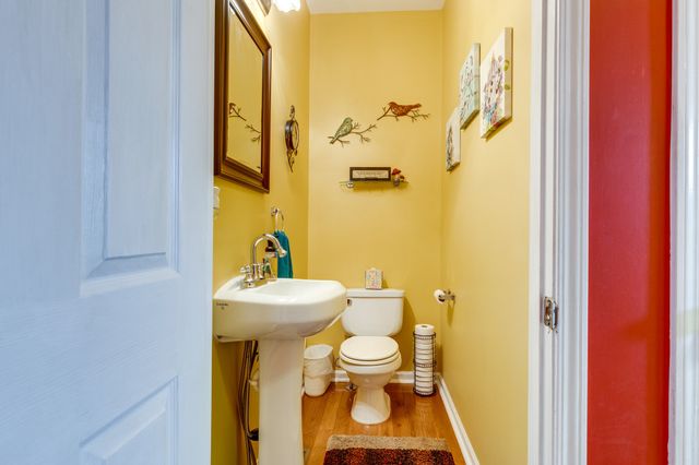 1380 Standing Stone Cir, Columbia, TN 38401