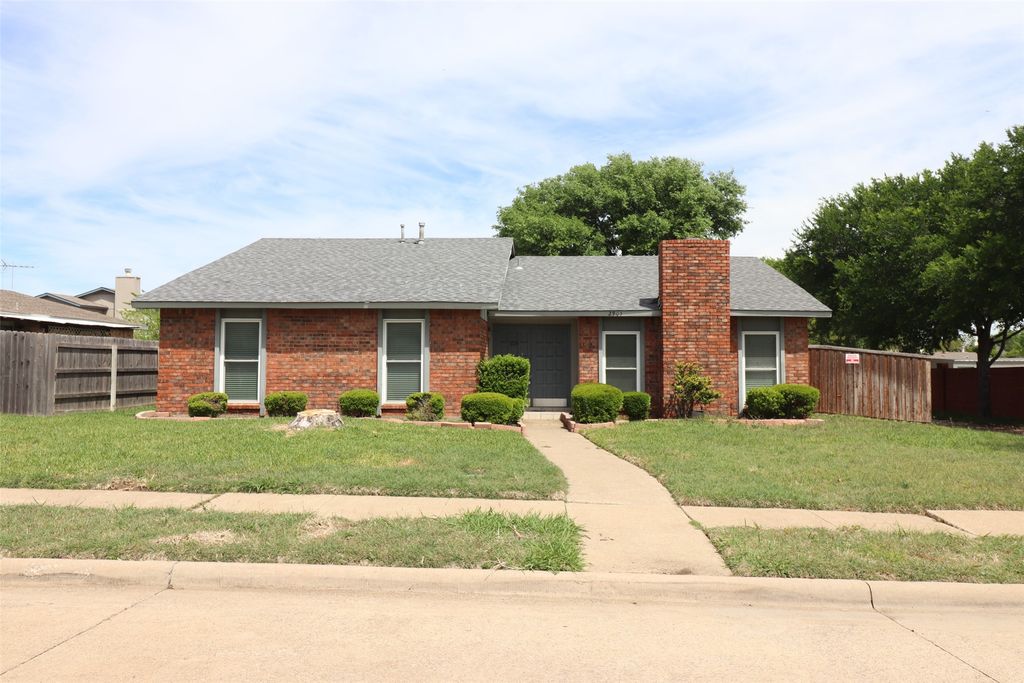 2901 Red Gum Road, Garland, TX 75044