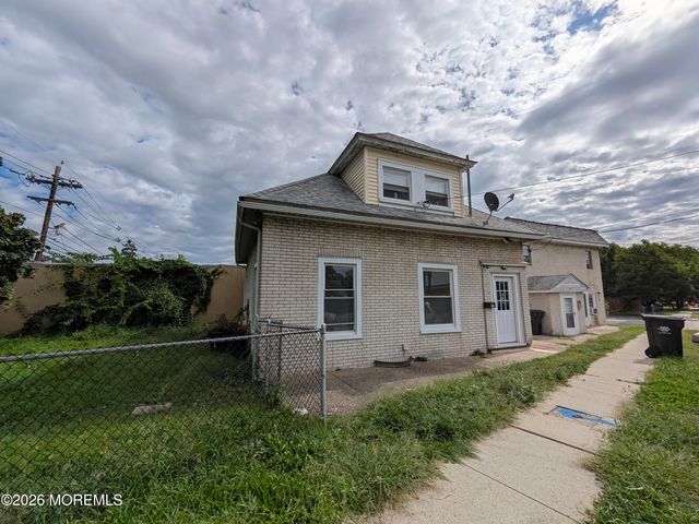 121 Kossuth Street 1, Somerset, NJ 08873