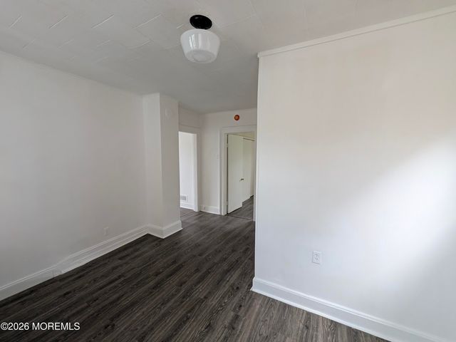 121 Kossuth Street 1, Somerset, NJ 08873