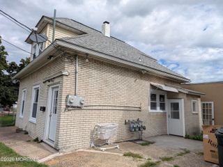 121 Kossuth Street 1, Somerset, NJ 08873