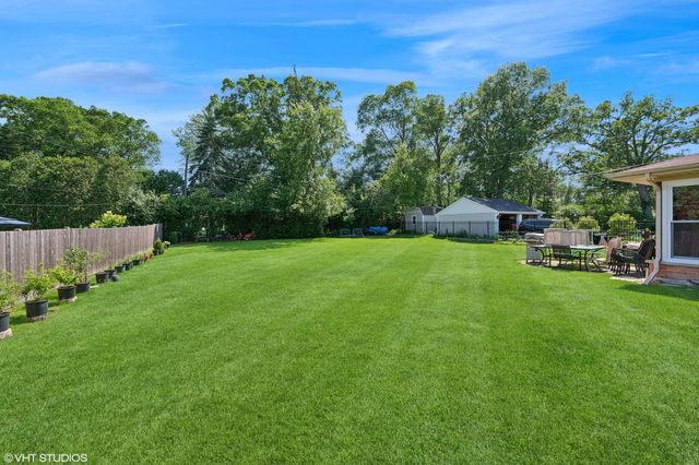 602 Old Elm Road, Highland Park, IL 60035