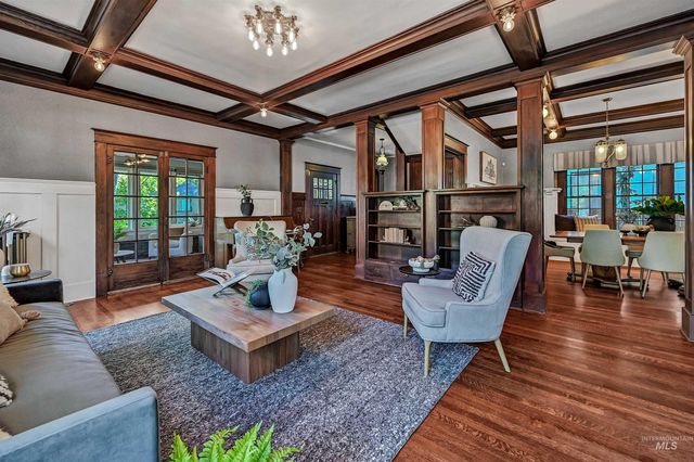 1019 N 9th St, Boise, ID 83702