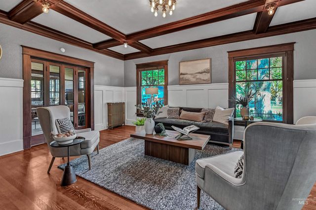 1019 N 9th St, Boise, ID 83702